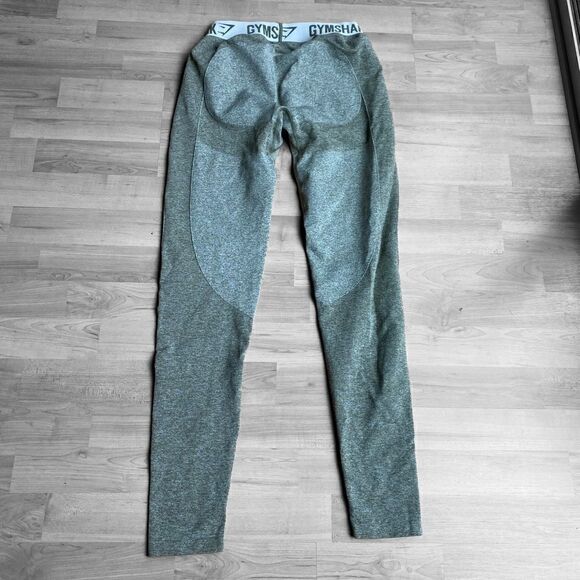 Gymshark Gray Leggings Size Medium - Picture 2 of 5